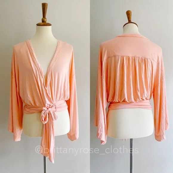 FREE PEOPLE That’s A Wrap Pink Kimono Bell Sleeve Top - Picture 3 of 6